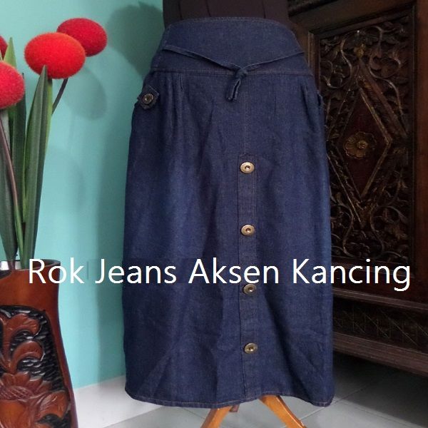 ROk Jeans AKsen Kancing
