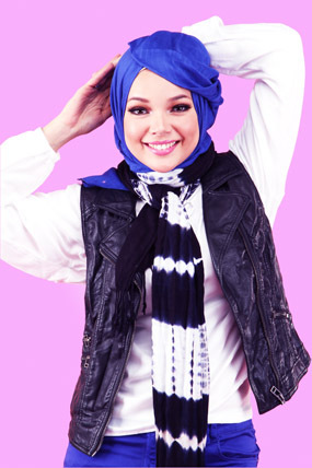 dewi-sandra-pashmina-satin-benhur