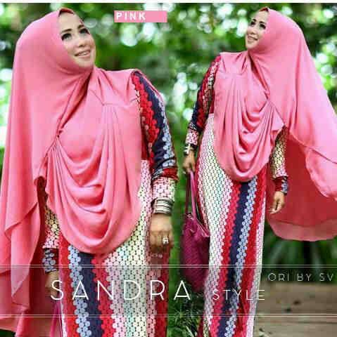 sandra-syari-pink