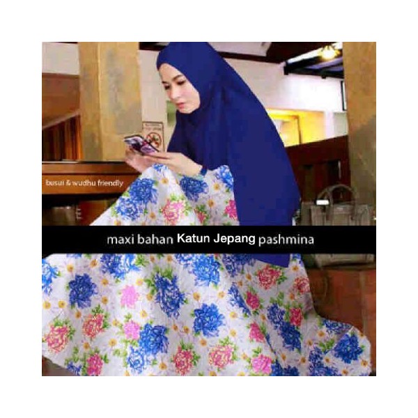 Maxi-Melinda-Biru