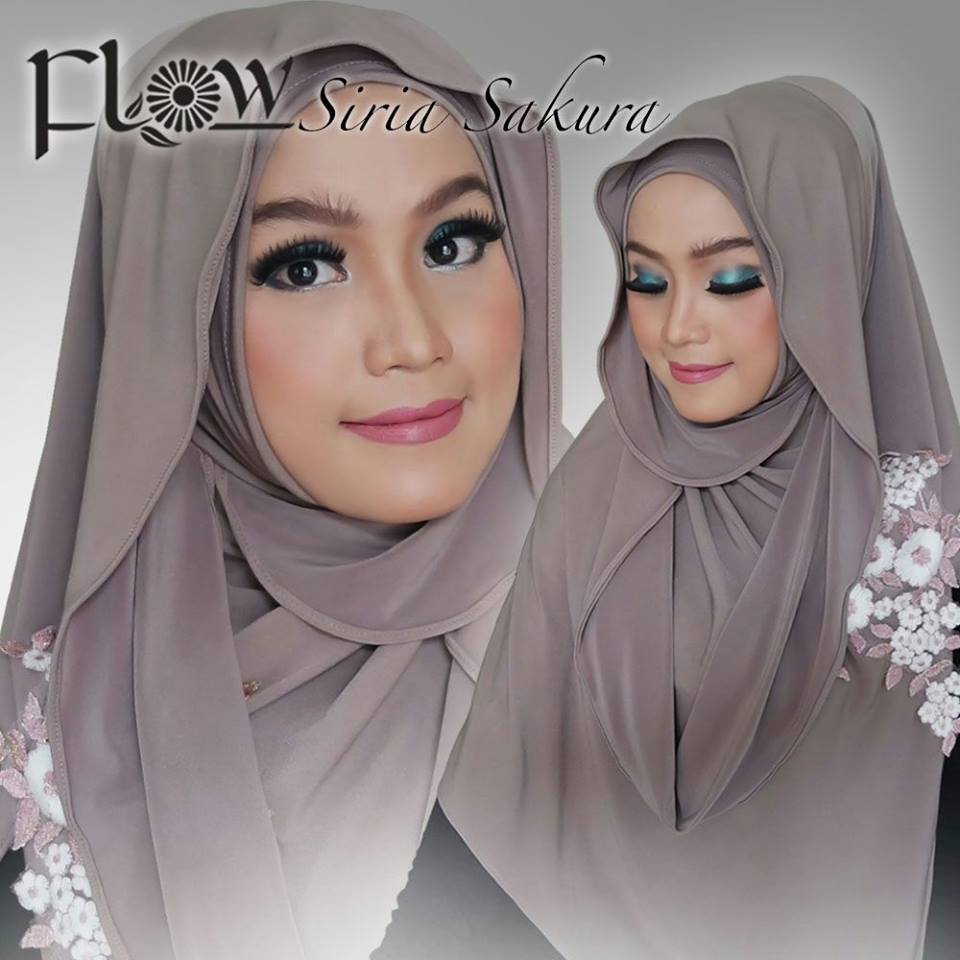 siria-sakura-by-flow-idea-mocca