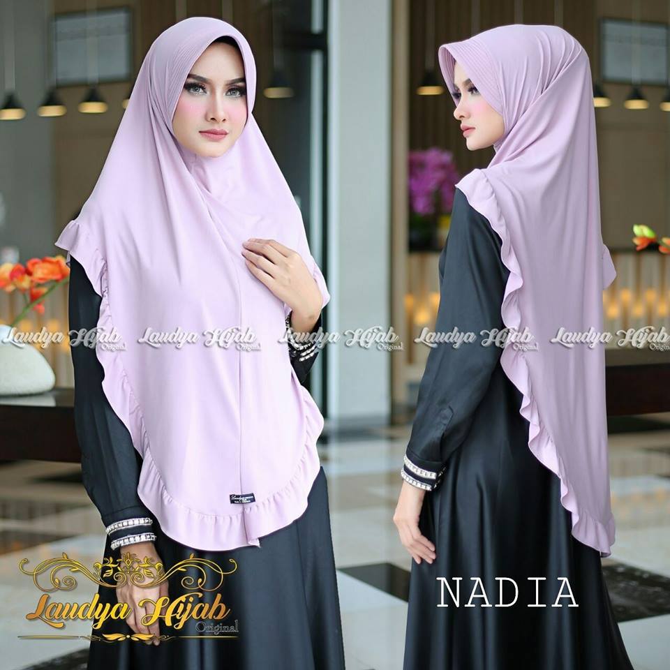 Nadia Khimar Jersey Super Pet Antem by Laudya Hijab